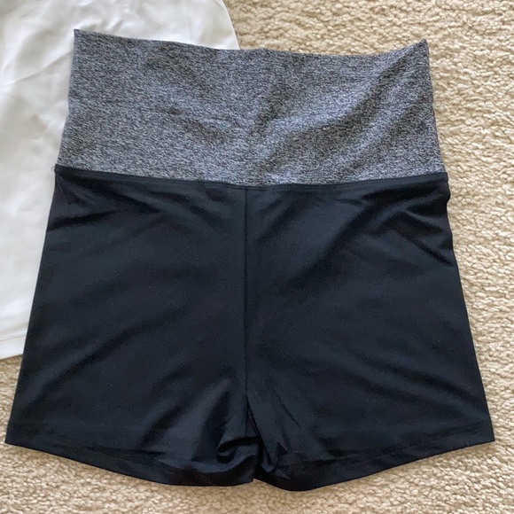 Black & Grey Athletic Shorts - Picture 7 of 8